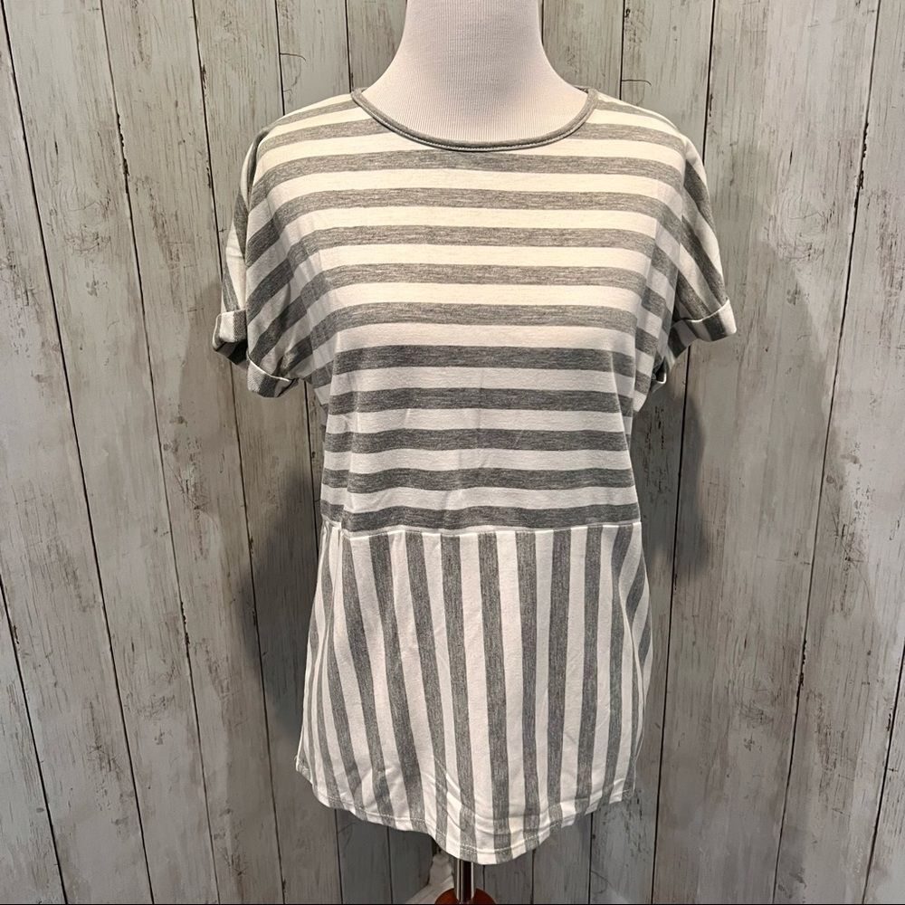 Daytrip Striped Tee L4